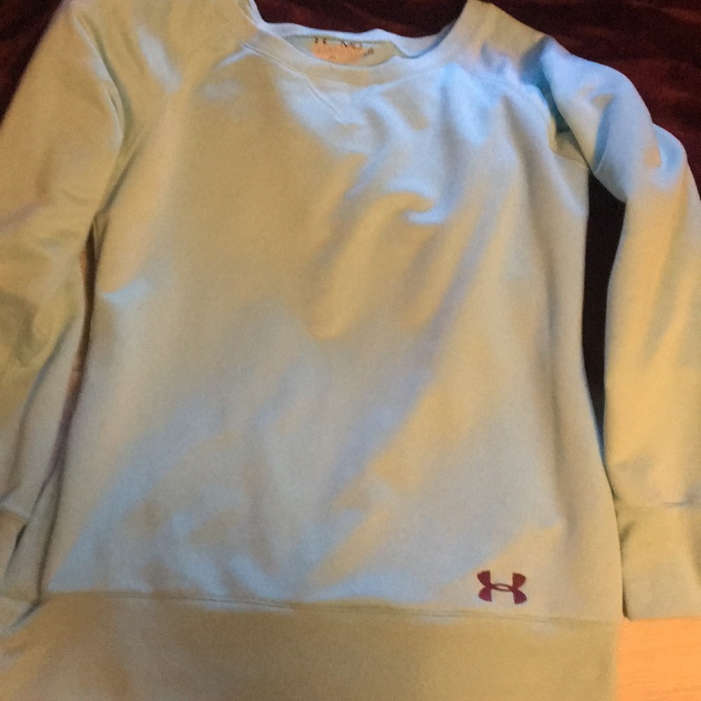 Under Armour sweatshirt